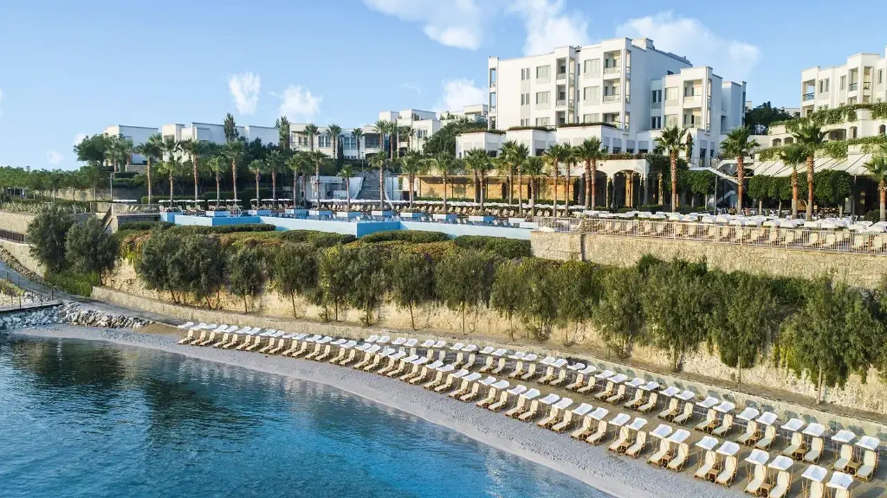 XANADU ISLAND HOTEL