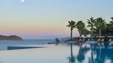 XANADU ISLAND HOTEL