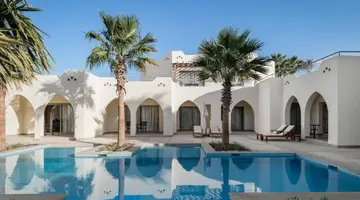 XANADU MAKADI BAY