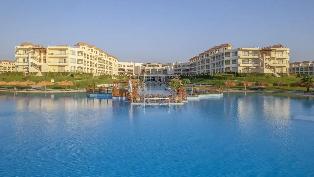 XANADU MAKADI BAY