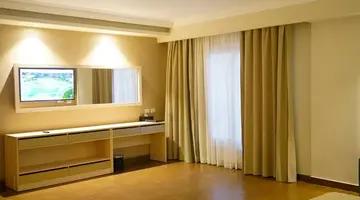 XANADU MAKADI BAY