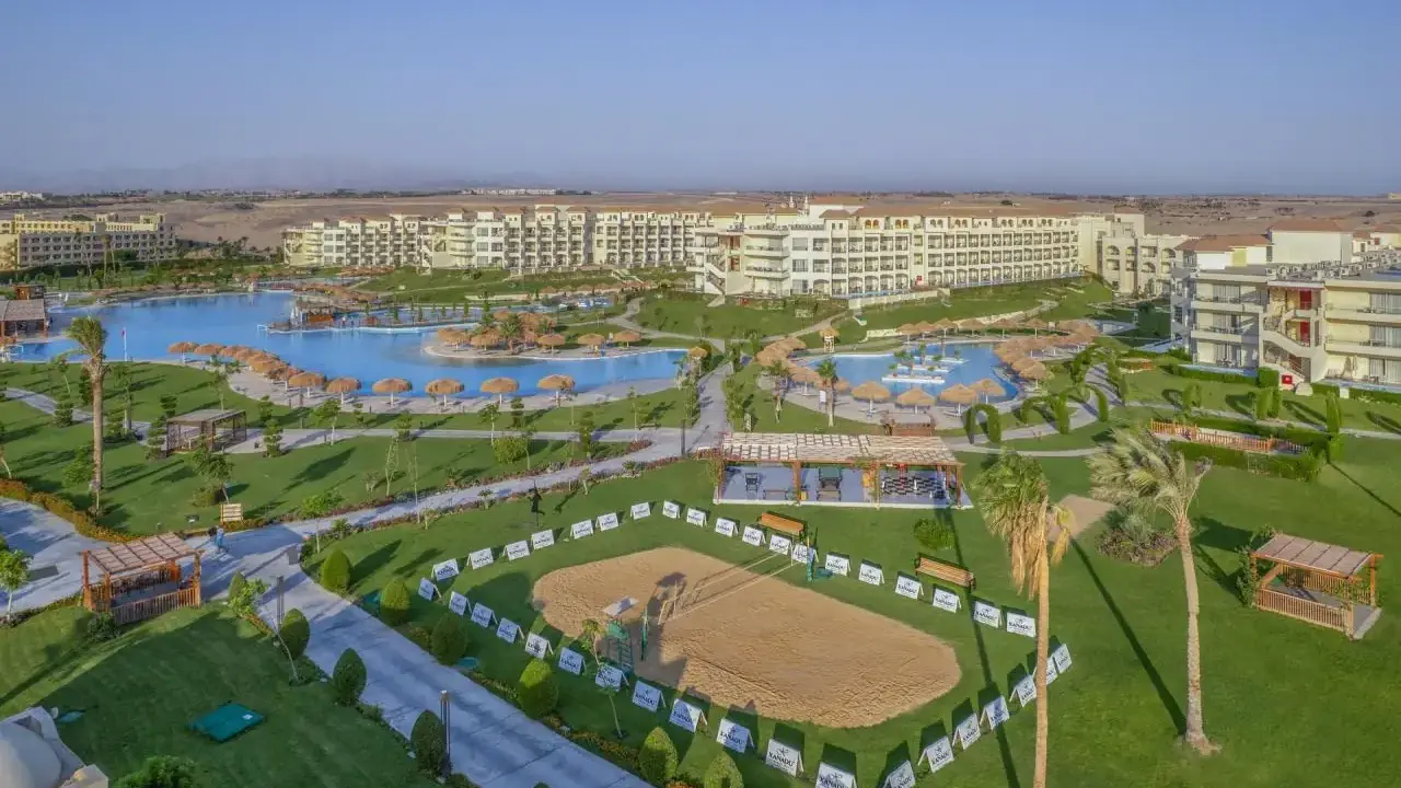 XANADU MAKADI BAY