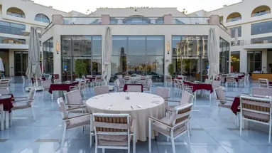 XANADU MAKADI BAY