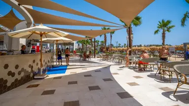XANADU MAKADI BAY