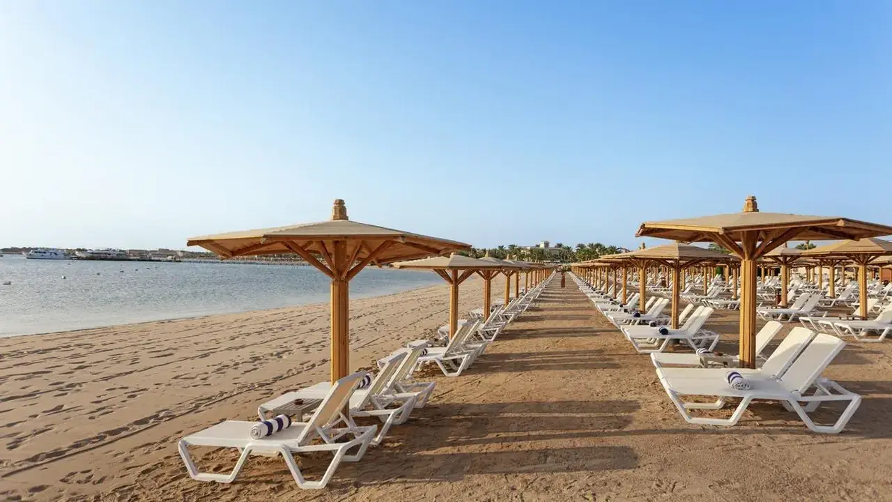 XANADU MAKADI BAY
