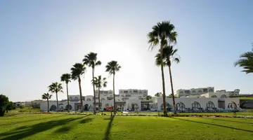 XANADU MAKADI BAY