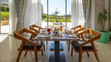 XANADU MAKADI BAY