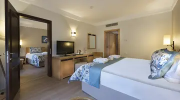 XANADU RESORT