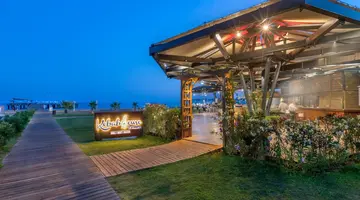 XANADU RESORT