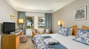 XANADU RESORT
