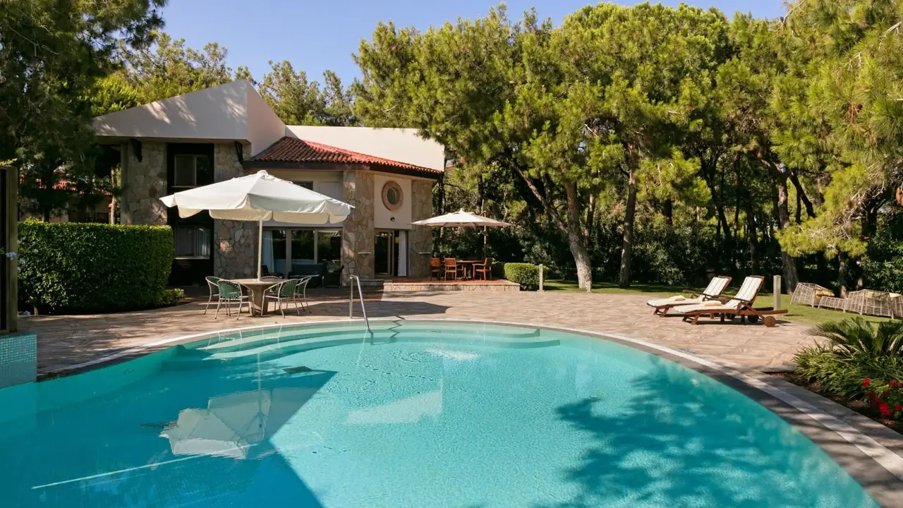 XANADU RESORT