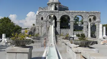 XANADU RESORT