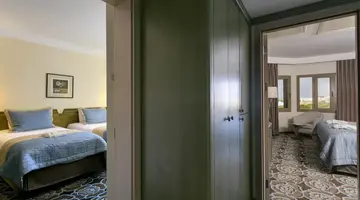 XANADU RESORT