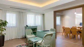 XANADU RESORT