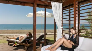 XANADU RESORT
