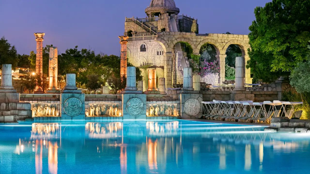 XANADU RESORT
