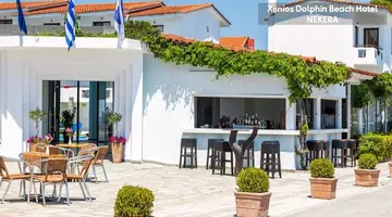 Xenios Dolphin Beach Hotel
