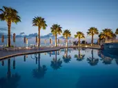 Xenos Kamara Beach