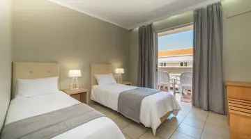 Xenos Kamara Beach