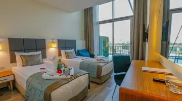 Xoria Deluxe Hotel