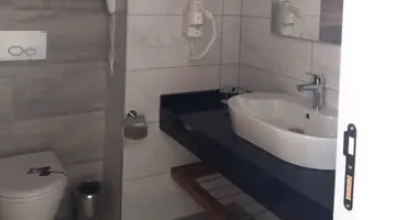 XORIA DELUXE HOTEL