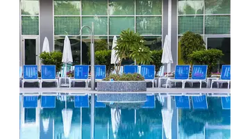 XORIA DELUXE HOTEL