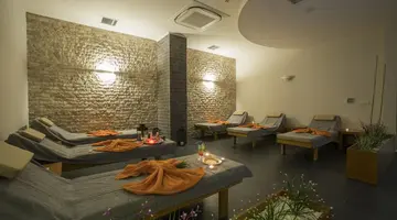 Xoria Deluxe Hotel