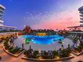 XORIA DELUXE HOTEL