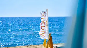 Xperia Saray Beach
