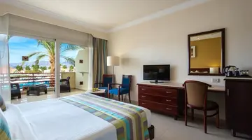 Xperience Kiroseiz Parkland Hotel