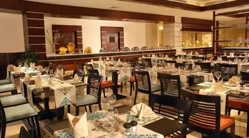 Xperience Sea Breeze Resort