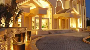 Xperience Sea Breeze Resort