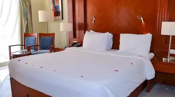 Xperience Sea Breeze Resort