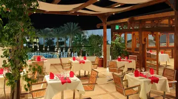 Xperience St. George Homestay Hotel