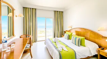 Yadis Hammamet