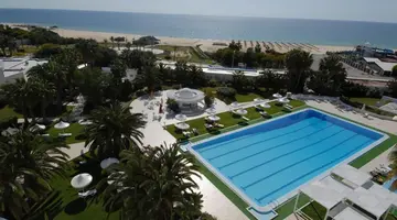 Yadis Hammamet