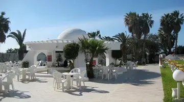 Yadis Hammamet