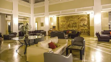 Yadis Hammamet