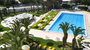 Yadis Hammamet