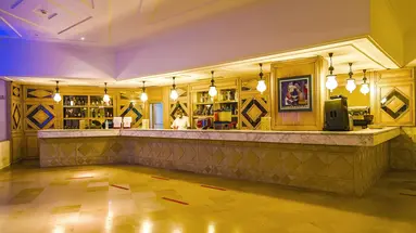 Yadis Hammamet