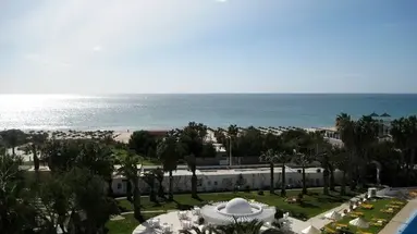 Yadis Hammamet