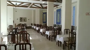 Yadis Hammamet