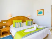 YADIS HAMMAMET