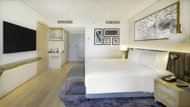 Yas Plaza Mangroves by IHG