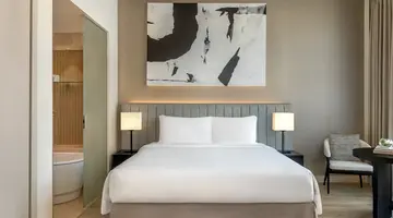 Yas Plaza Marina