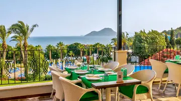Yasmin Bodrum Resort
