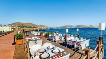 Yasmin Bodrum Resort