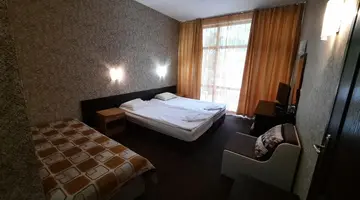 YAVOR PALACE