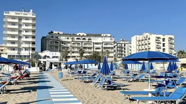 YES Hotel Touring & Spa