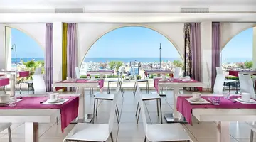 YES Hotel Touring & Spa